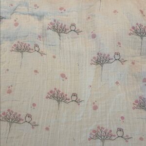 Aden & Anais 100% cotton Crib Sheet (fitted)Cute Pink and White Owl Print Fabric
